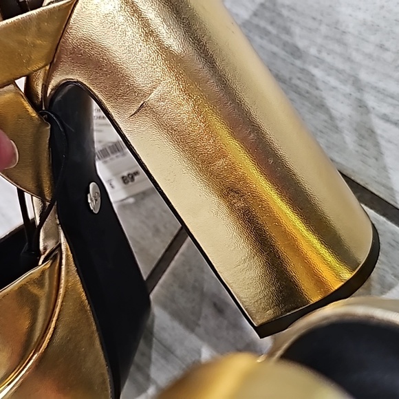 Zara platform chunk heels. - Picture 8 of 11